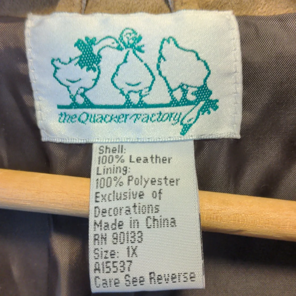 The Quacker Factory Women's Size 1X 100% Leather Western Horse Themed Shirt - Picture 6 of 15